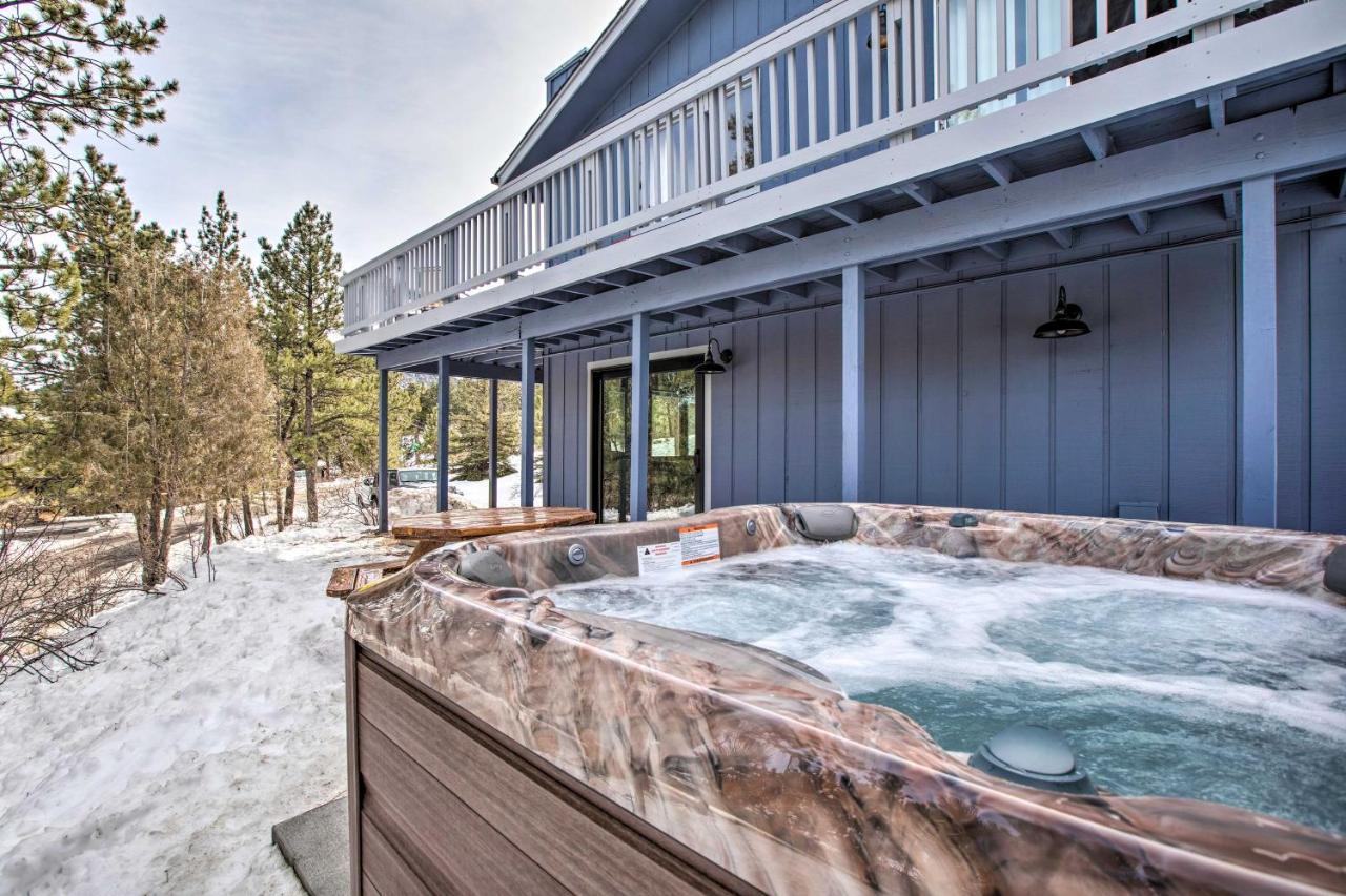Luxe Updated Home With Grill And Hot Tub 4 Mi To Rmnp Estes Park Eksteriør billede
